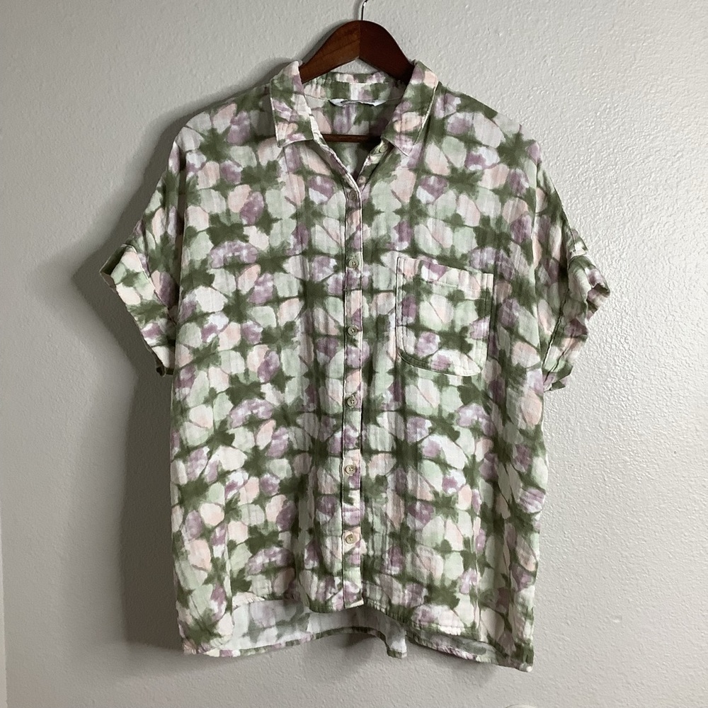 Sonoma women’s multi colored tied dye button shirt